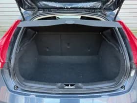 Volvo V40 2.0 D2 Nordic+ / LED koplampen / Trekhaak / Achteruitrijcamera / Stoelverwarming / thumbnail 7