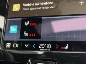 Volvo V60 2.0 T8 Plug-in hybrid AWD Plus Dark / Speciale samenstelling / 19" Velgen Black / B&W audio / Exterieur Styling Kit / thumbnail 30