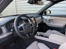 Volvo XC90 T8 Plug-in hybrid AWD Ultra Dark / Gelaagde zijruit(en) / B&W Audio / 22" Velgen / Luchtvering / thumbnail 11