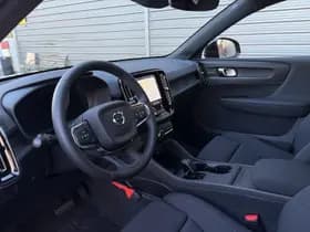 Volvo EX40 Extended Range Plus 82 kWh / Harman/kardon / Achteruitrijcamera / Stoel- en stuurverwarming thumbnail 11