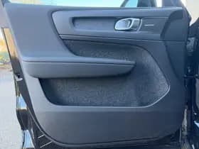 Volvo EX40 Extended Range Plus 82 kWh / Harman/kardon / Achteruitrijcamera / Stoel- en stuurverwarming thumbnail 18