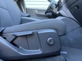 Volvo EX40 Extended Range Plus 82 kWh / Harman/kardon / Achteruitrijcamera / Stoel- en stuurverwarming thumbnail 24