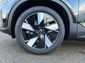 Volvo EX40 Extended Range Plus 82 kWh / Harman/kardon / Achteruitrijcamera / Stoel- en stuurverwarming thumbnail 6