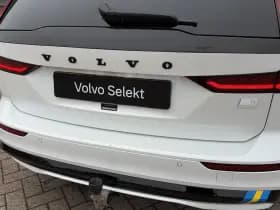 Volvo V60 T6 Plug-in hybrid AWD Plus Dark / I Love Sweden uitvoering / Exterieur Styling kit / 19" Velgen / Sport stoelen / thumbnail 24