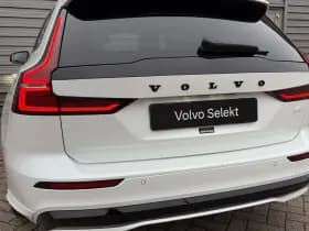Volvo V60 T6 Plug-in hybrid AWD Plus Dark / I Love Sweden uitvoering / Exterieur Styling kit / 19" Velgen / Sport stoelen / thumbnail 7