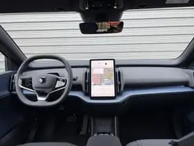 Volvo EX30 Extended Range Black Edition 69 kWh / Elektrisch verstelbare voorstoelen / Pack Climat / 19" / thumbnail 16