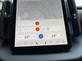 Volvo EX30 Extended Range Black Edition 69 kWh / Elektrisch verstelbare voorstoelen / Pack Climat / 19" / thumbnail 25