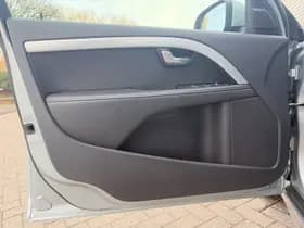 Volvo V70 T4 R-Edition Automaat / Plus Line / Dakrails / Trekhaak / thumbnail 18