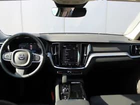 Volvo V60 T6 Plug-in hybrid AWD Essential Bright thumbnail 17