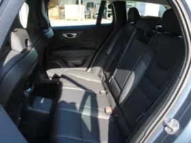 Volvo V60 T6 Plug-in hybrid AWD Essential Bright thumbnail 6