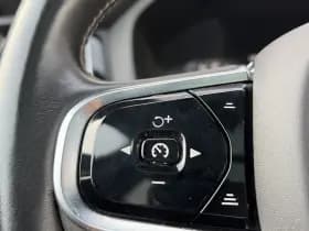 Volvo XC60 2.0 Recharge T6 AWD R-Design / 21 Velgen / Treeplanken / Sport stoelen / thumbnail 20