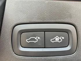 Volvo XC60 2.0 Recharge T6 AWD R-Design / 21 Velgen / Treeplanken / Sport stoelen / thumbnail 22