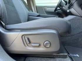 Volvo EX40 Extended Range Ultra 82 kWh / 360 Camera / Kantel/schuifdak / Elektrische voorstoelen / thumbnail 24