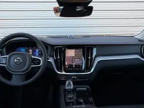 Volvo V60 T6 Plug-in hybrid AWD Ultra Dark / Massage / B&W audio / Stoelventilatie / Panoramadak / thumbnail 16