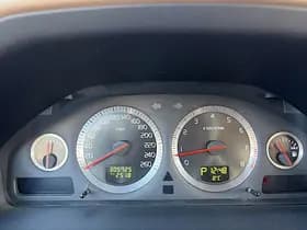 Volvo V70 2.0T Edition Sport / 17" Velgen / Trekhaak afneembaar / Xenon verlichting / thumbnail 19