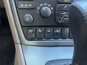 Volvo V70 2.0T Edition Sport / 17" Velgen / Trekhaak afneembaar / Xenon verlichting / thumbnail 27