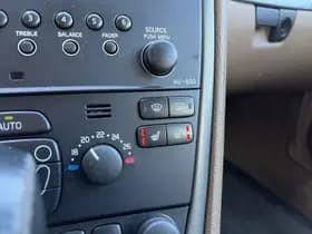 Volvo V70 2.0T Edition Sport / 17" Velgen / Trekhaak afneembaar / Xenon verlichting / thumbnail 29