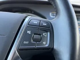 Volvo V40 1.6 T2 Summum / Xenon / 16" Velgen / Stoel verwarming / Voorruit verwarming / thumbnail 21