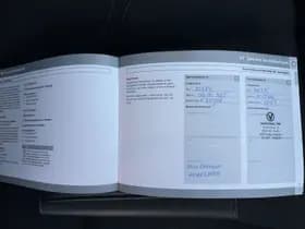 Volvo V40 1.6 T2 Summum / Xenon / 16" Velgen / Stoel verwarming / Voorruit verwarming / thumbnail 29