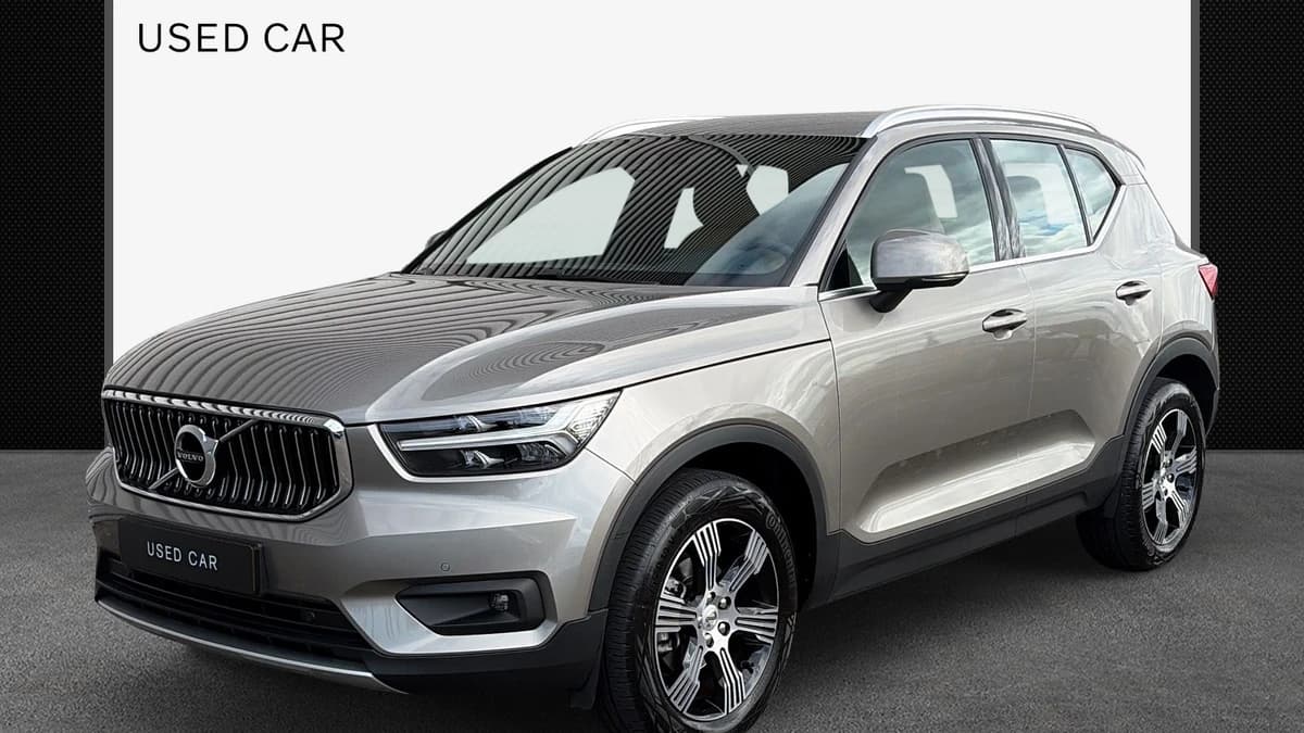 Volvo XC40 T2 Aut. Inscription / Park Assist Line / Trekhaak semi elektrisch / Amber leder / — foto 1