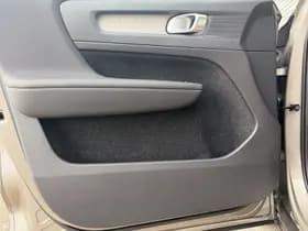 Volvo XC40 T2 Aut. Inscription / Park Assist Line / Trekhaak semi elektrisch / Amber leder / thumbnail 18