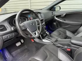 Volvo V40 thumbnail 11