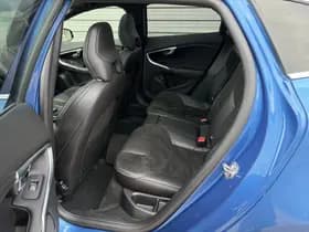 Volvo V40 thumbnail 12