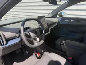 Volvo EX30 thumbnail 11