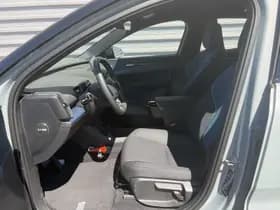Volvo EX30 thumbnail 8