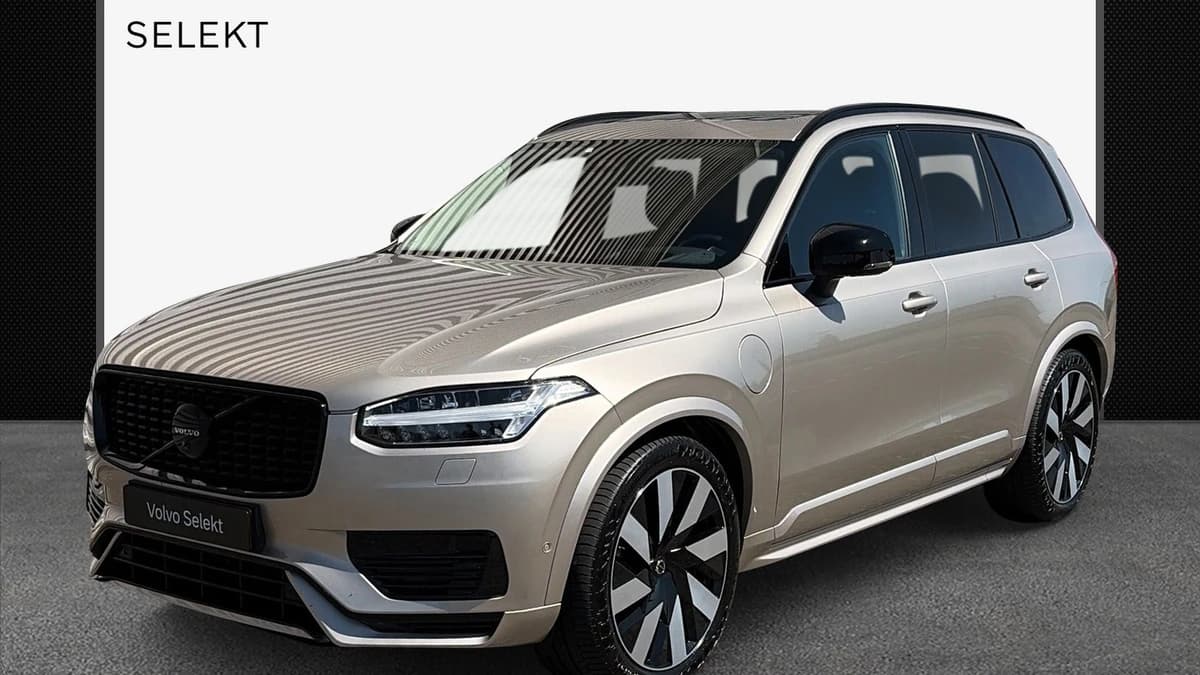 Volvo XC90 — foto 1