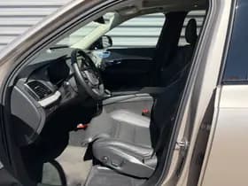 Volvo XC90 thumbnail 8