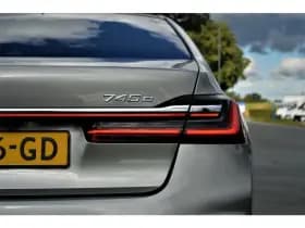 BMW 7-Serie thumbnail 15