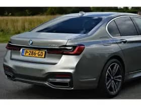 BMW 7-Serie thumbnail 16