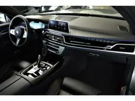 BMW 7-Serie thumbnail 27