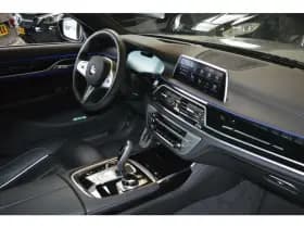 BMW 7-Serie thumbnail 28