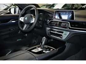 BMW 7-Serie thumbnail 29