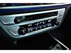 BMW 7-Serie thumbnail 35