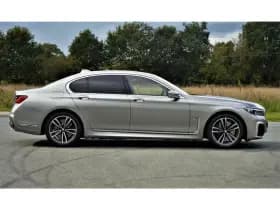 BMW 7-Serie thumbnail 5