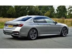BMW 7-Serie thumbnail 6