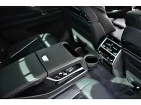 BMW 7-Serie thumbnail 54