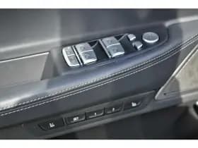 BMW 7-Serie thumbnail 57