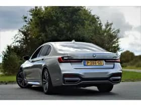 BMW 7-Serie thumbnail 7