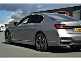 BMW 7-Serie thumbnail 8