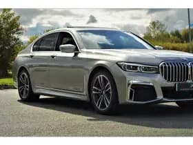 BMW 7-Serie thumbnail 9