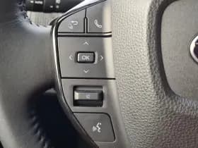 Subaru Solterra thumbnail 10