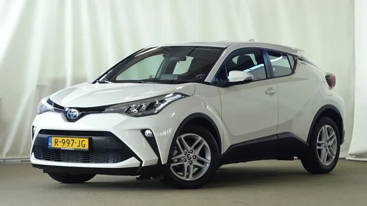Toyota C HR — foto 1