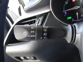 Toyota C HR thumbnail 17