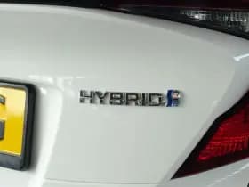 Toyota C HR thumbnail 10