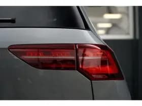 Volkswagen Golf thumbnail 34
