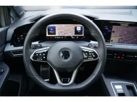 Volkswagen Golf thumbnail 39